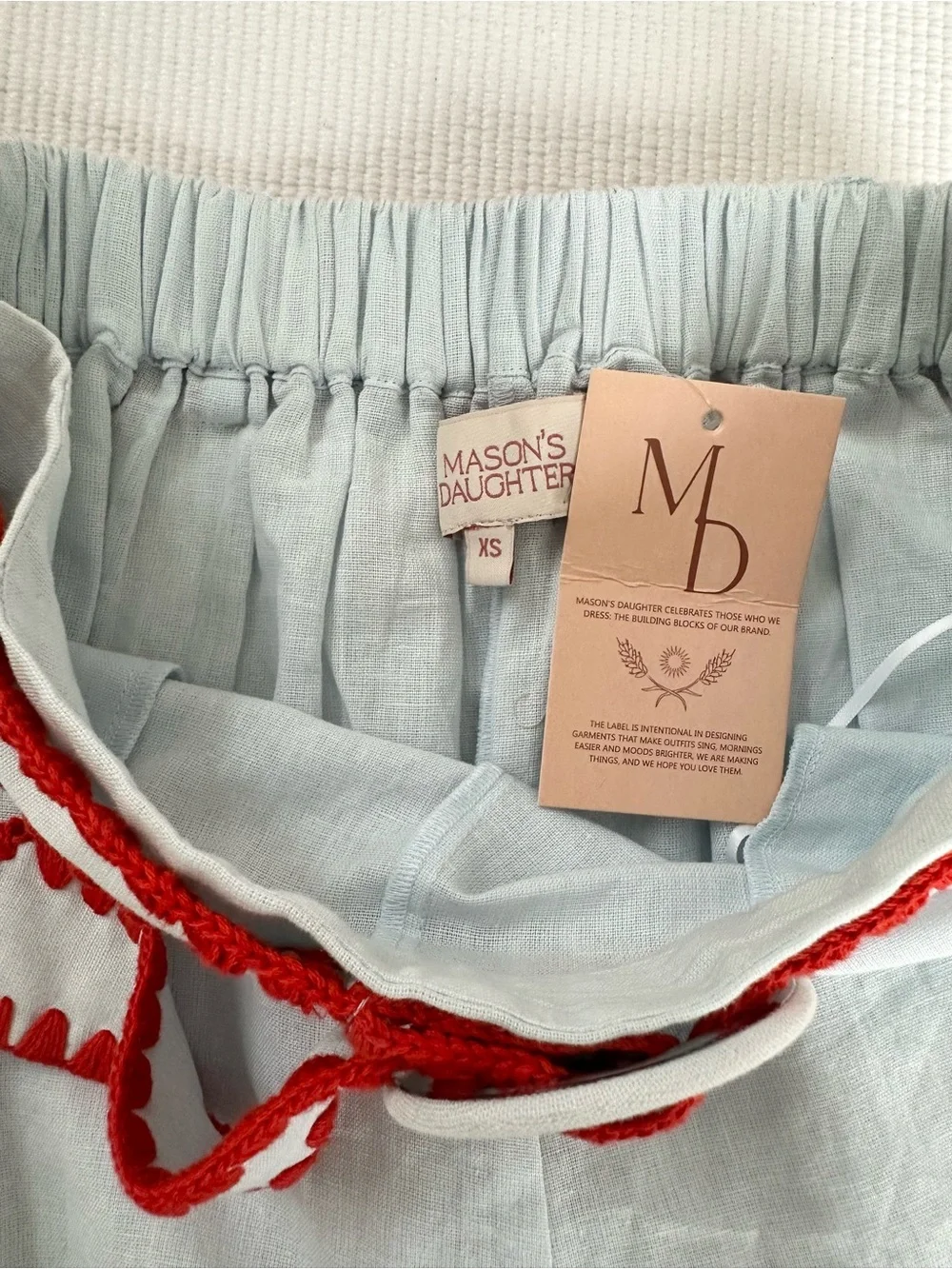 Linen Blend Top and Shorts Set with Ric Rac - Picture 6 of 8